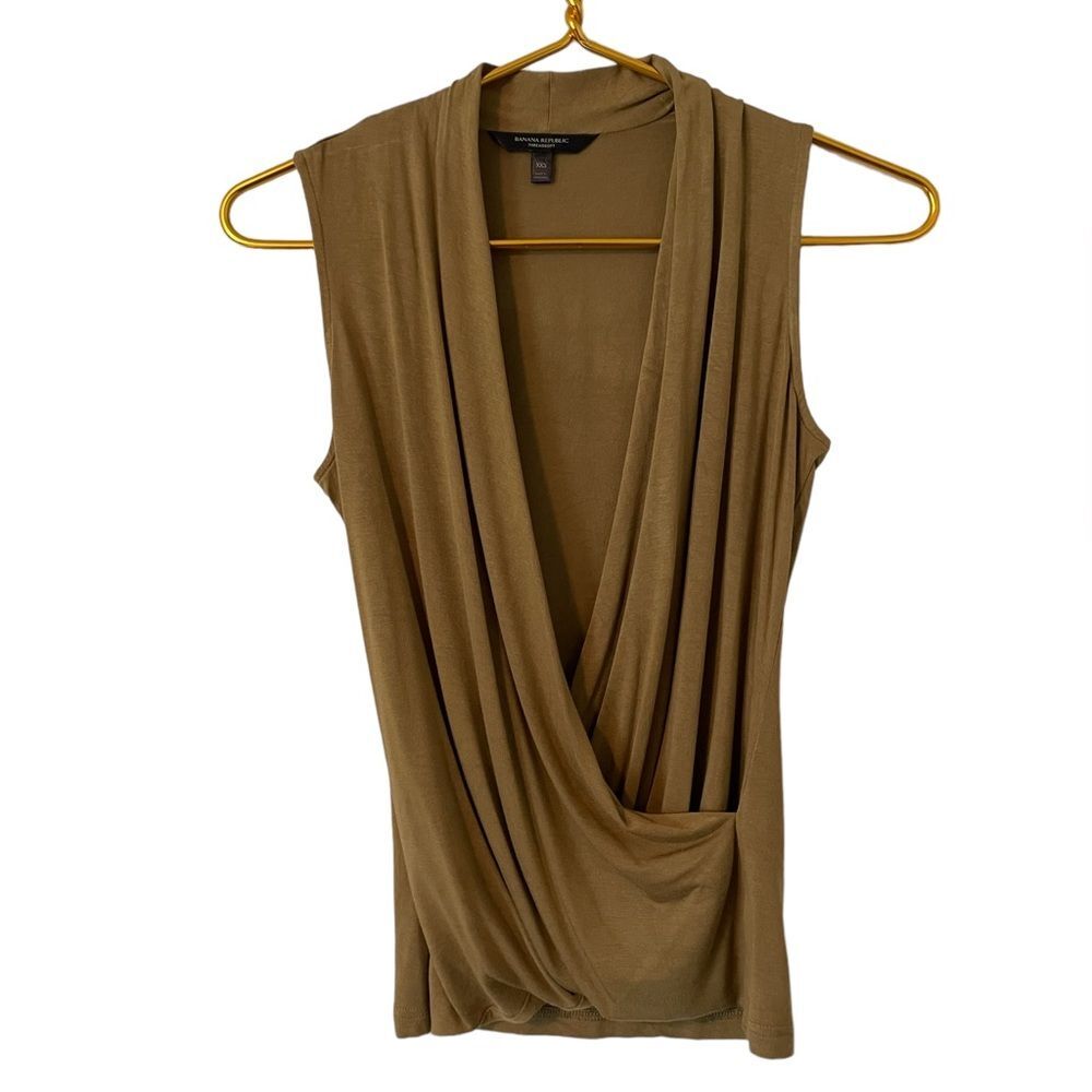 Banana Republic‎ Threadsoft Deep-V Crossover Top, Size XXS